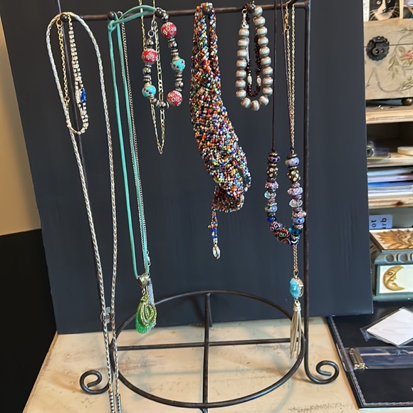 Jewelry - Lot of jewelry